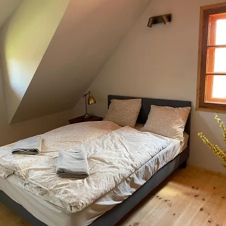 W Lipowie - Dom Zolty Prázdninový dům Piecki (Warmian-Masurian)